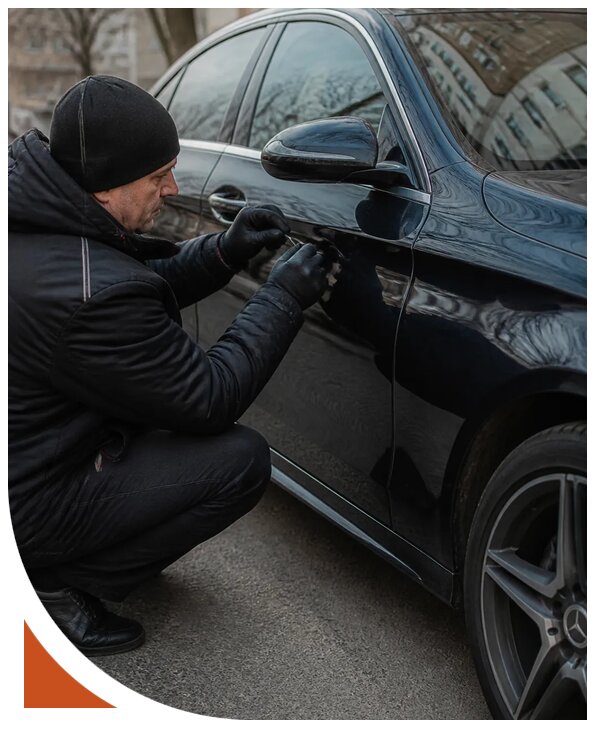 Вскрытие автомобиля Мерседес в Боре от 3637 р. | Разлок-Бор